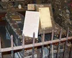 The church is visited by thousands of visitors due to its vaults which are open in weekend or on some weekdays. It has mummified remains. Among them t
